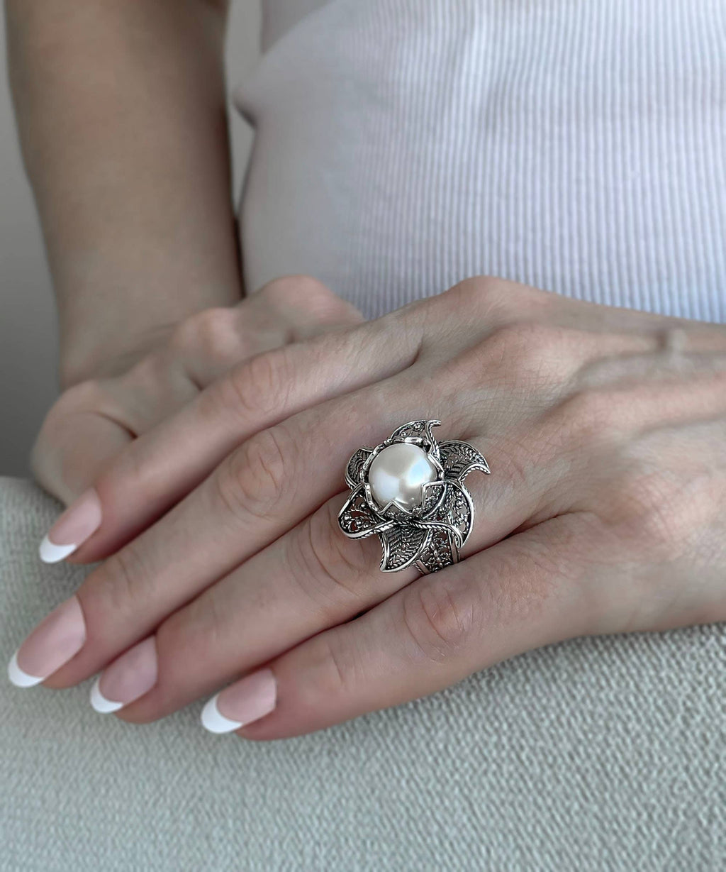 Art Lotus Flower Fresh Water Pearl Women Silver Ring: 8
