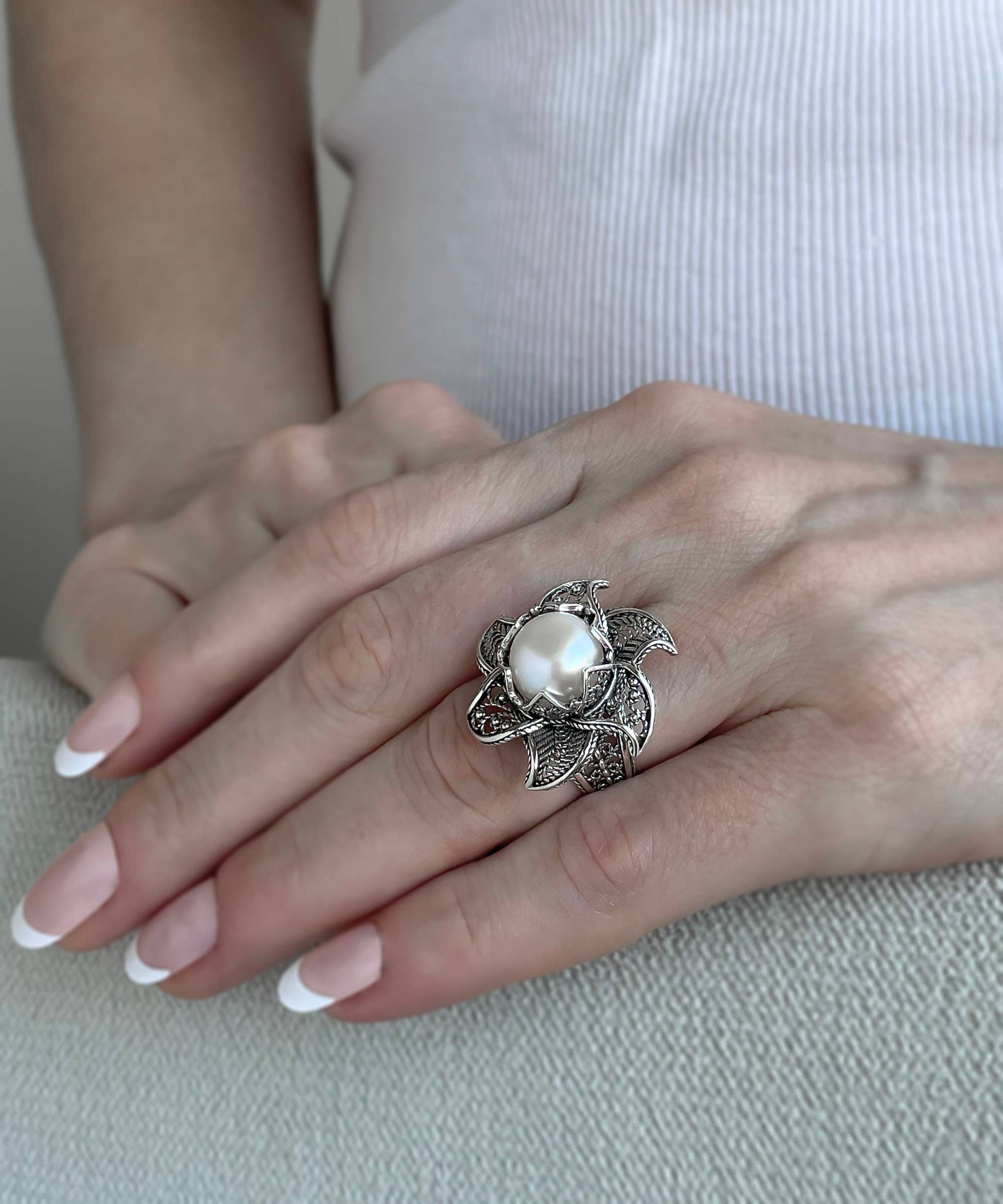 Art Lotus Flower Fresh Water Pearl Women Silver Ring: 8