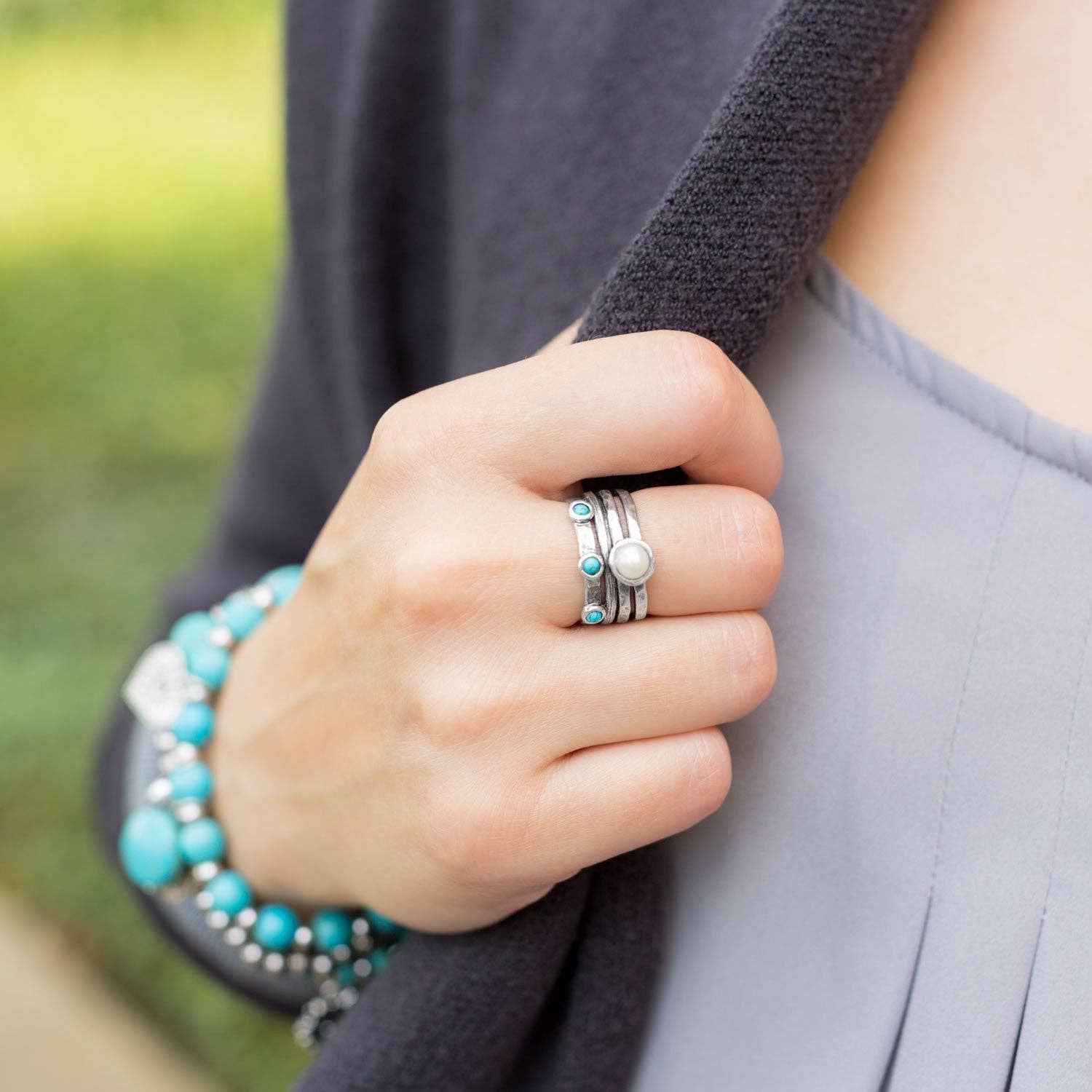 Oxidized Cultured Freshwater Pearl and Turquoise Ring: 7