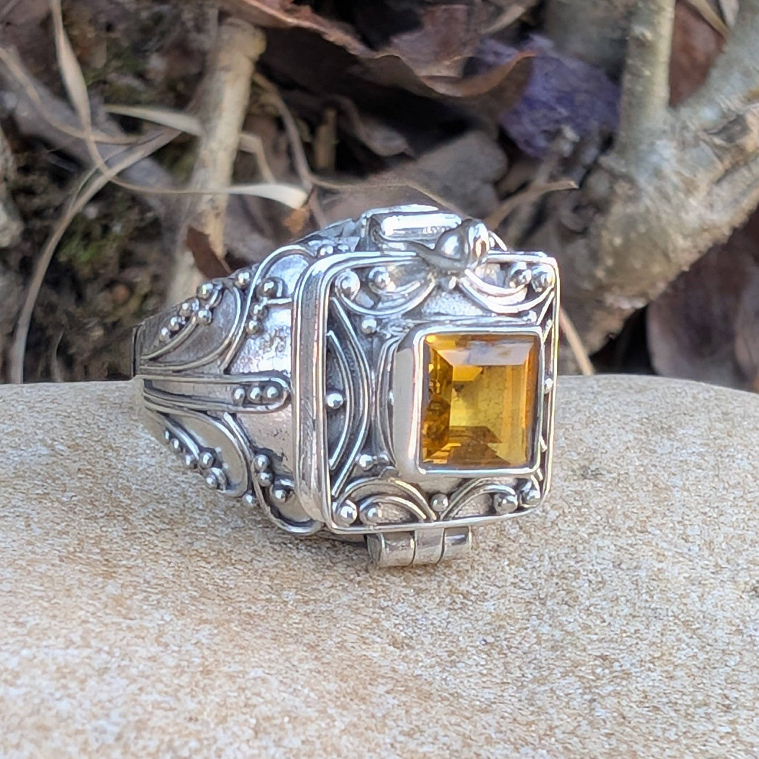 Midnight Elixir - Square Poison Locket Box Sterling Silver Ring: Blue Topaz / 7