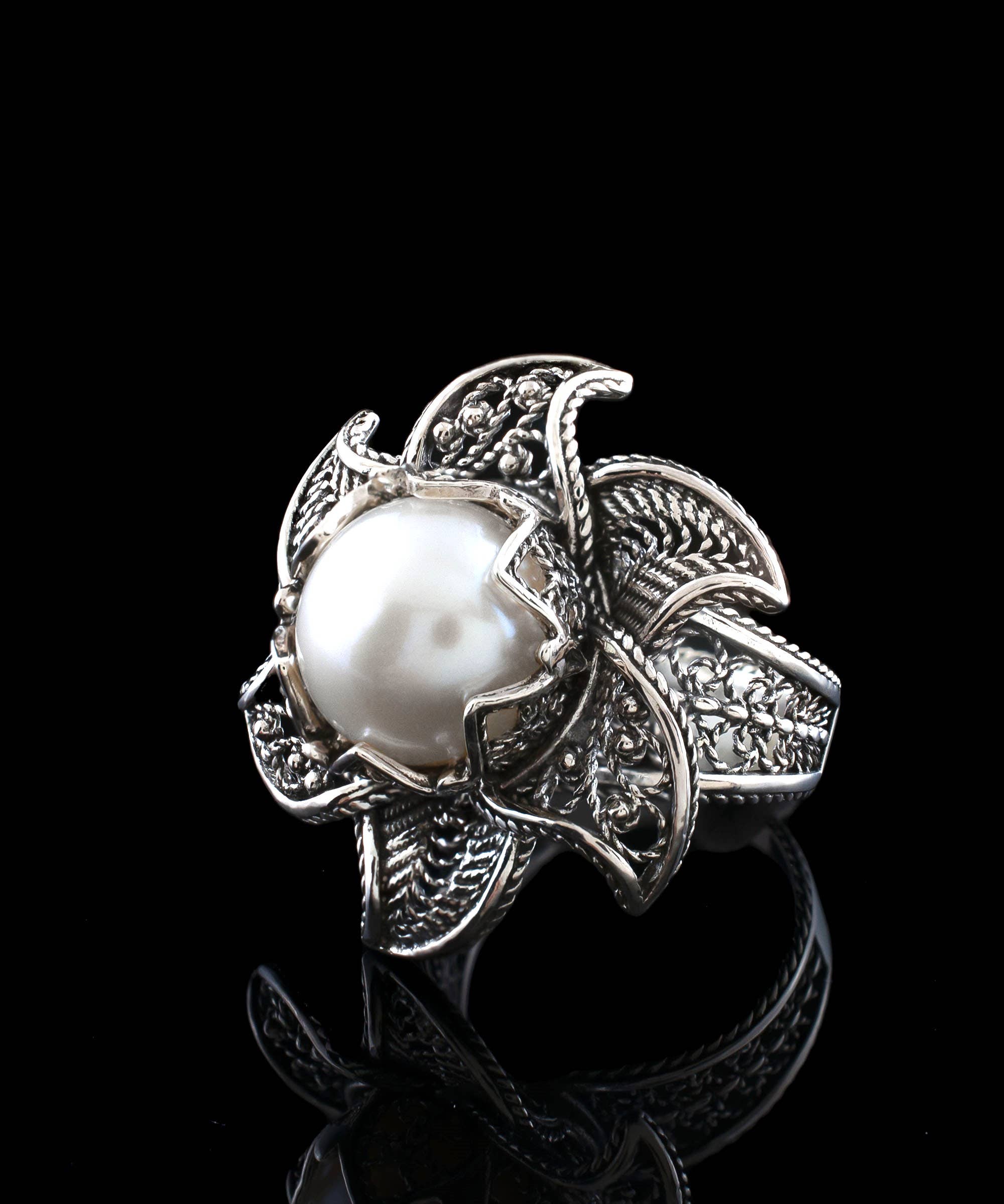 Art Lotus Flower Fresh Water Pearl Women Silver Ring: 8