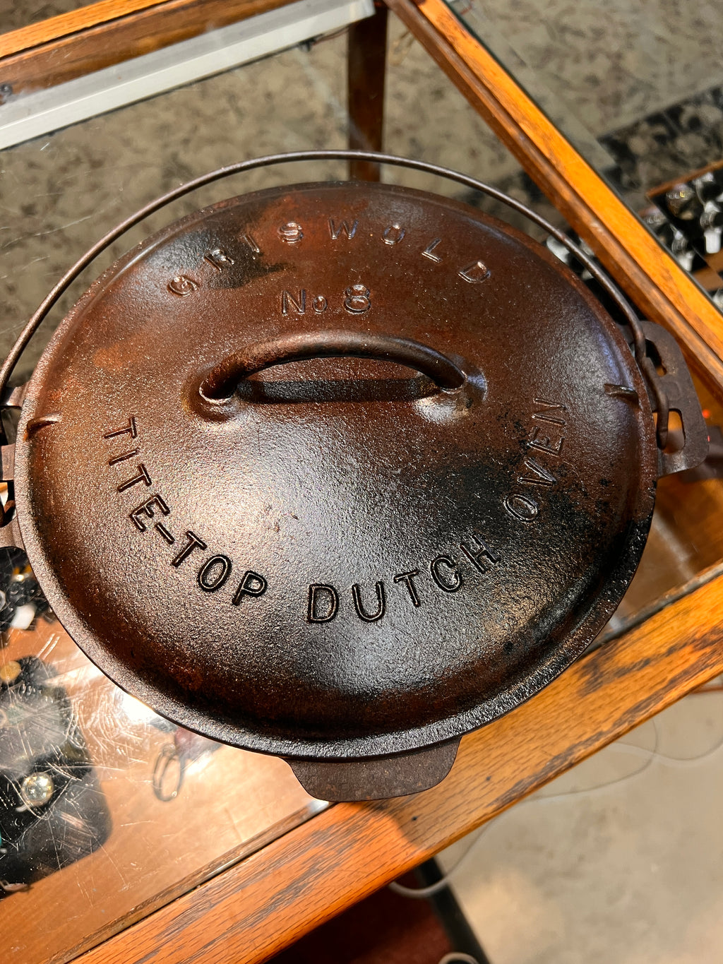 Griswold No. 8 Cast Iron Dutch Oven with Tite-Top Lid, Large Block Logo, Pat. Mar. 16, 1920, Pattern 833