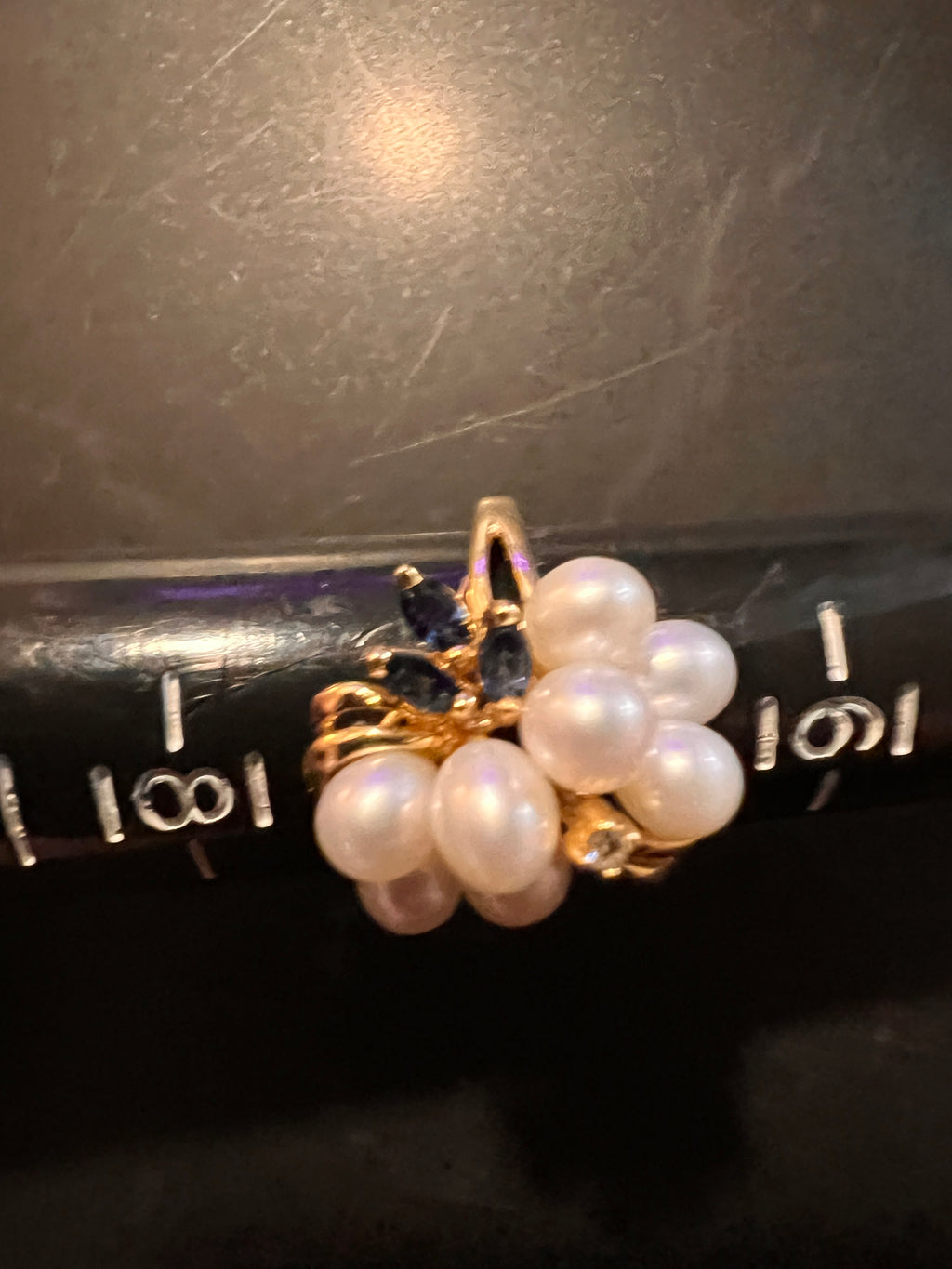 Size 7 Sapphire Pearl and Diamond 14 karat gold women's ring