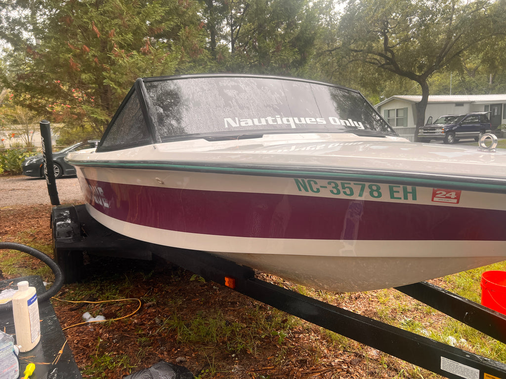 1993 Correct Craft Ski Nautique – Classic Performance and Style