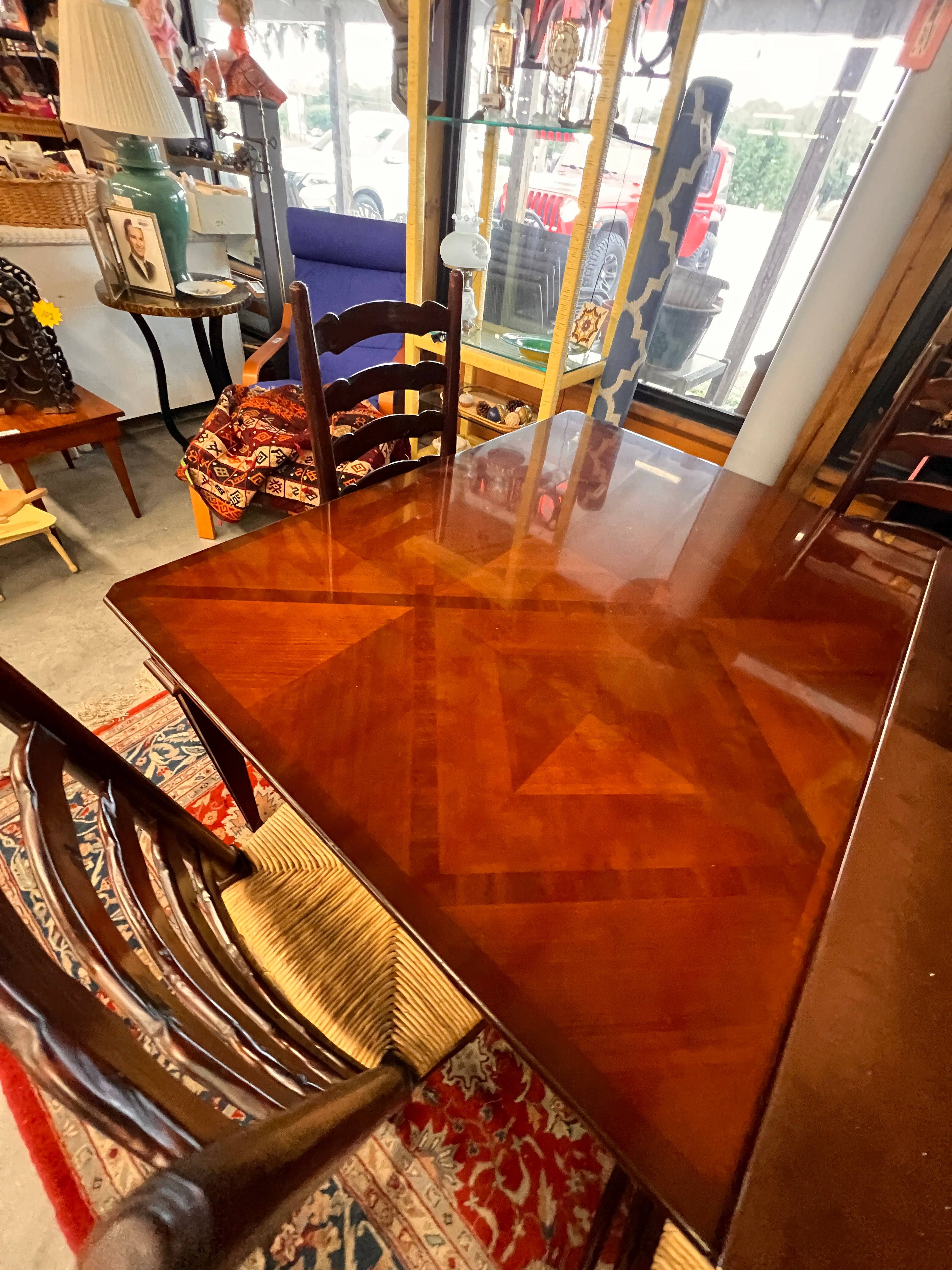 Baker Mahogany Inlaid Table with 2 leaves and 4 Chairs