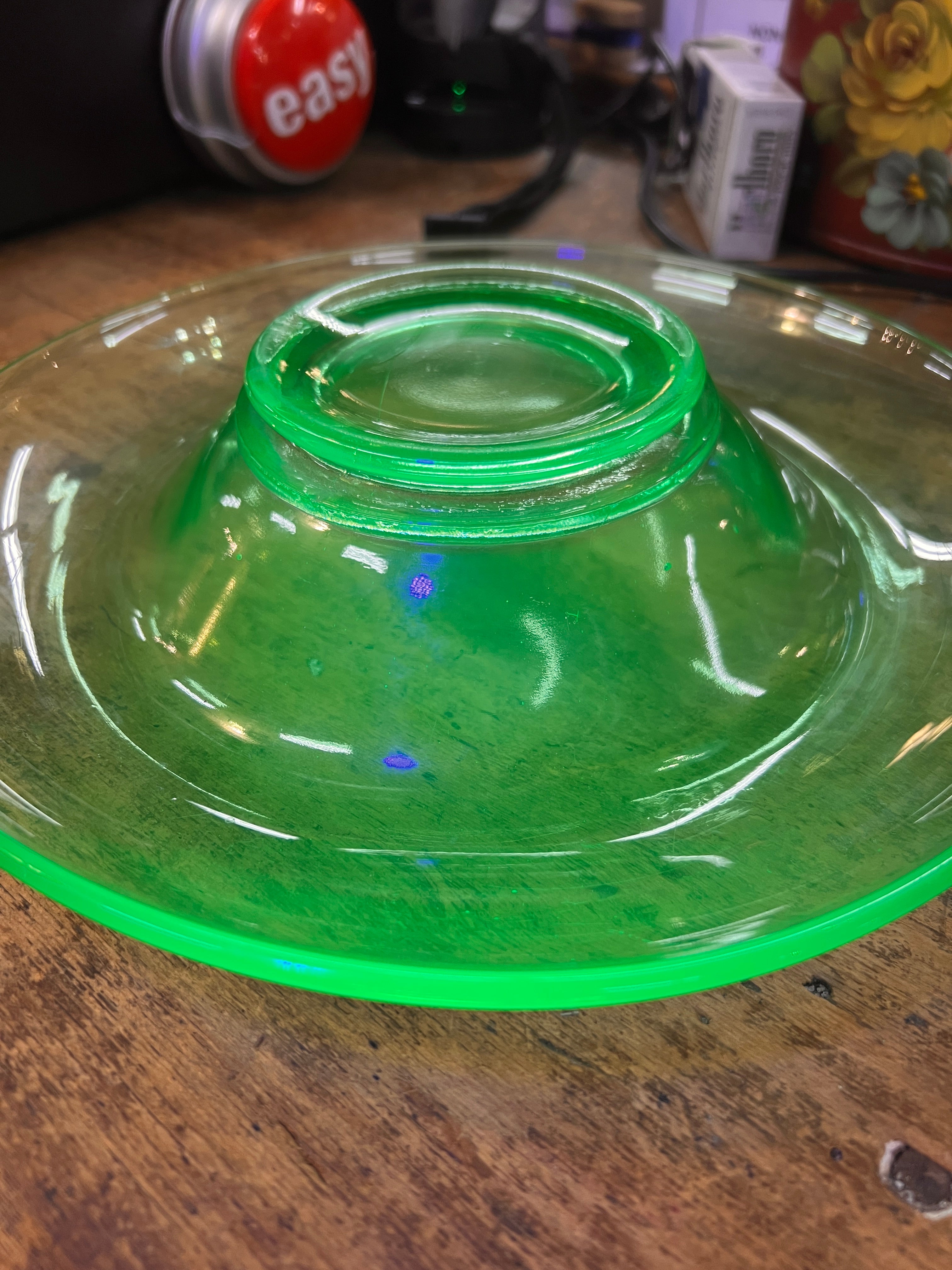 Chip and Dip Plate Vintage Uranium