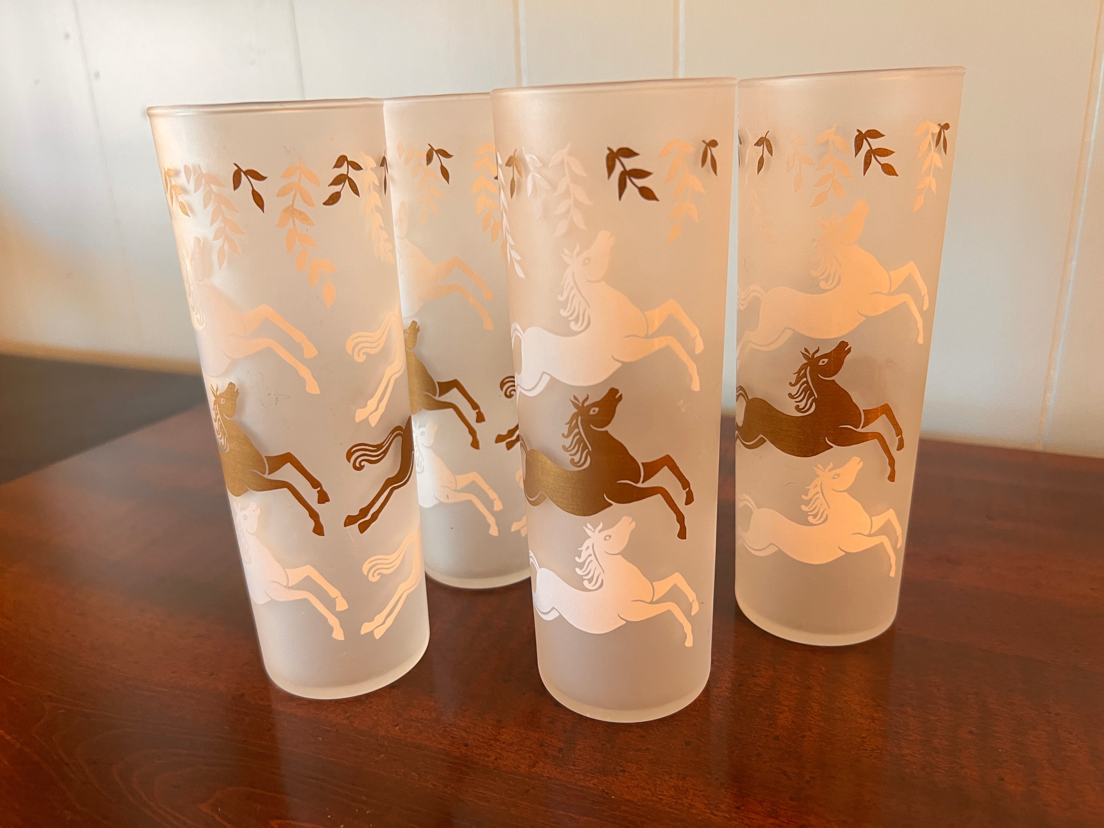 4 VTG Libbey Cavalcade Galloping Horses Tom Collins Cocktail Glasses Frosted