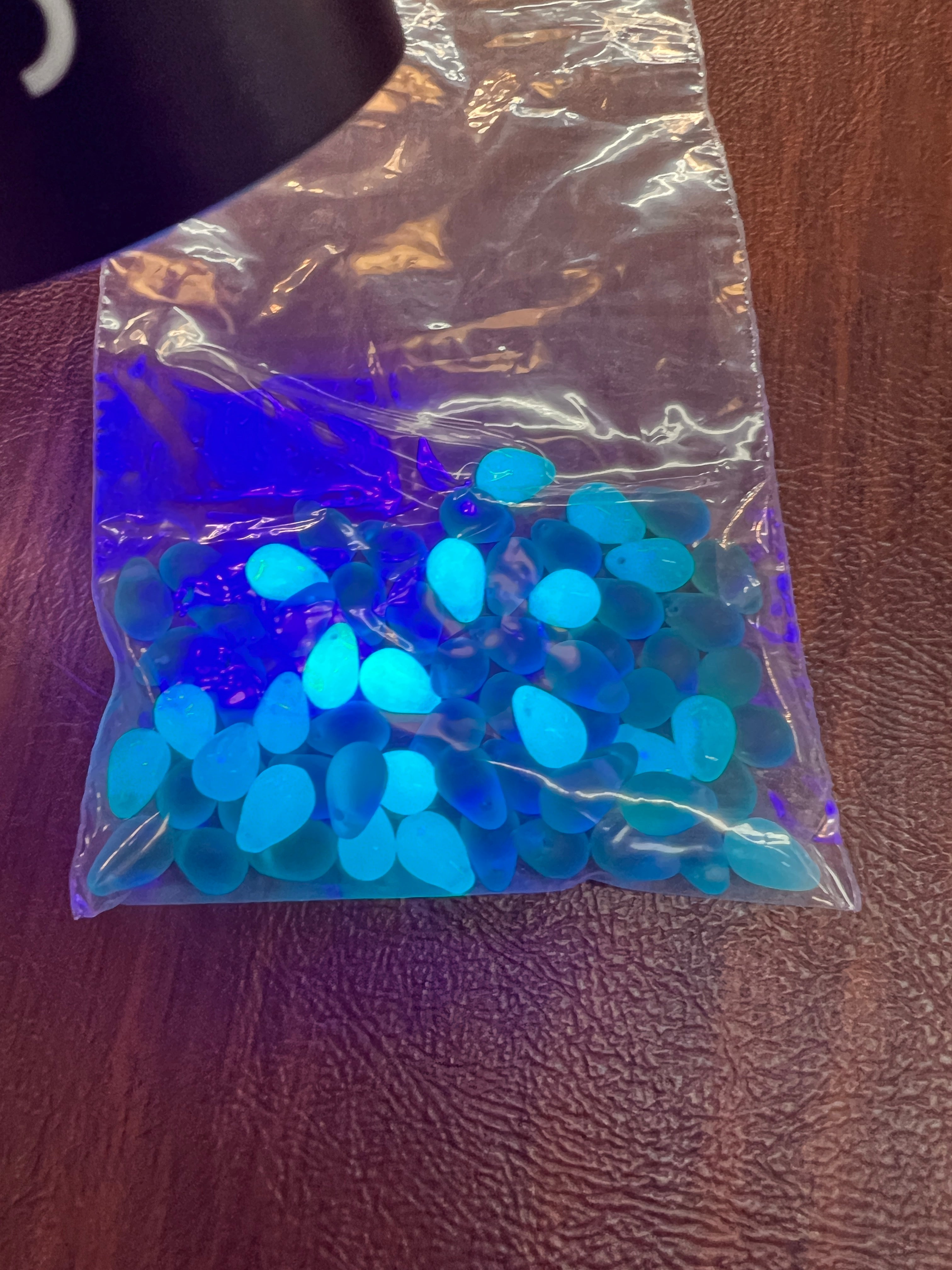 Green Tear Drop Uranium Glass Beads
