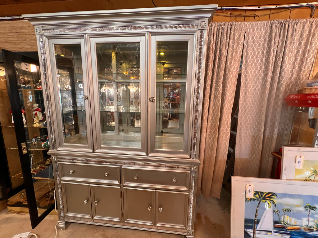 Homelegance Bevelle Silver Lighted China Cabinet – Mirrored Back, Glass Shelves