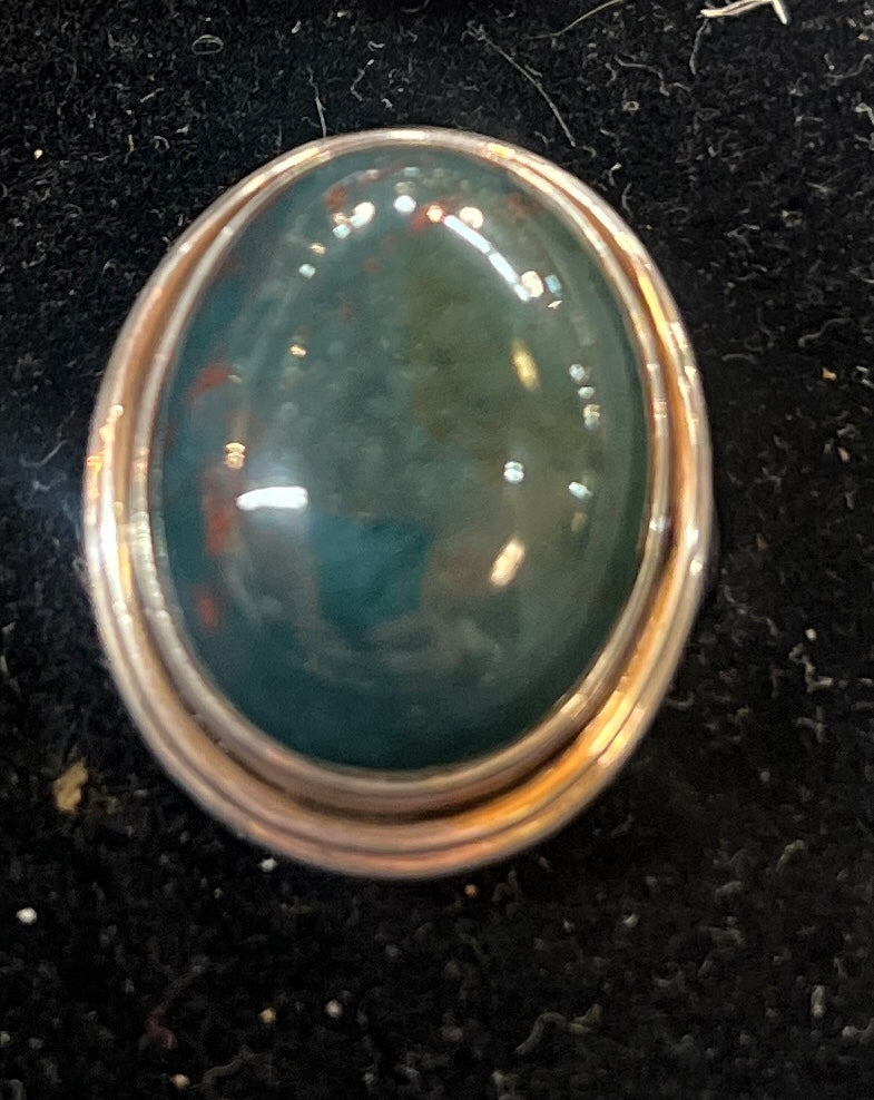 Size 8 Sterling Ring