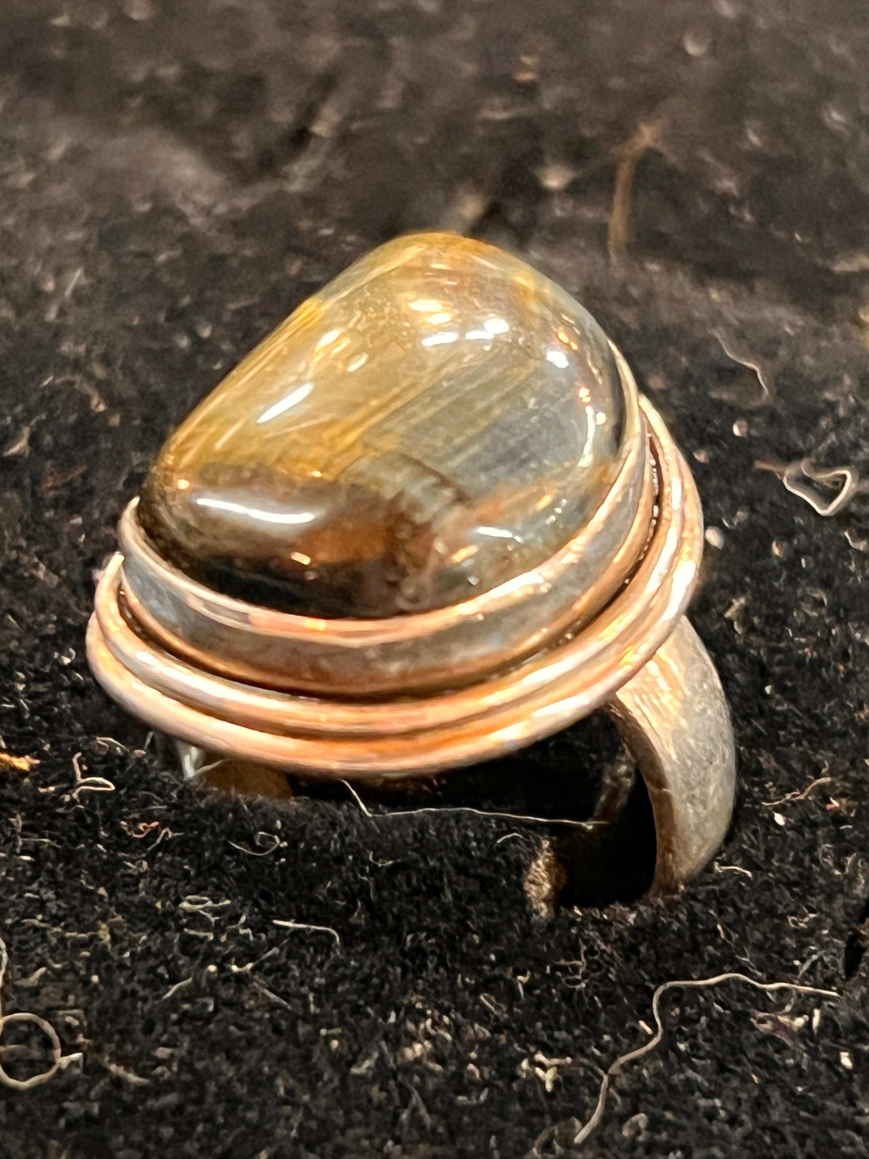 Size 8 Sterling Ring