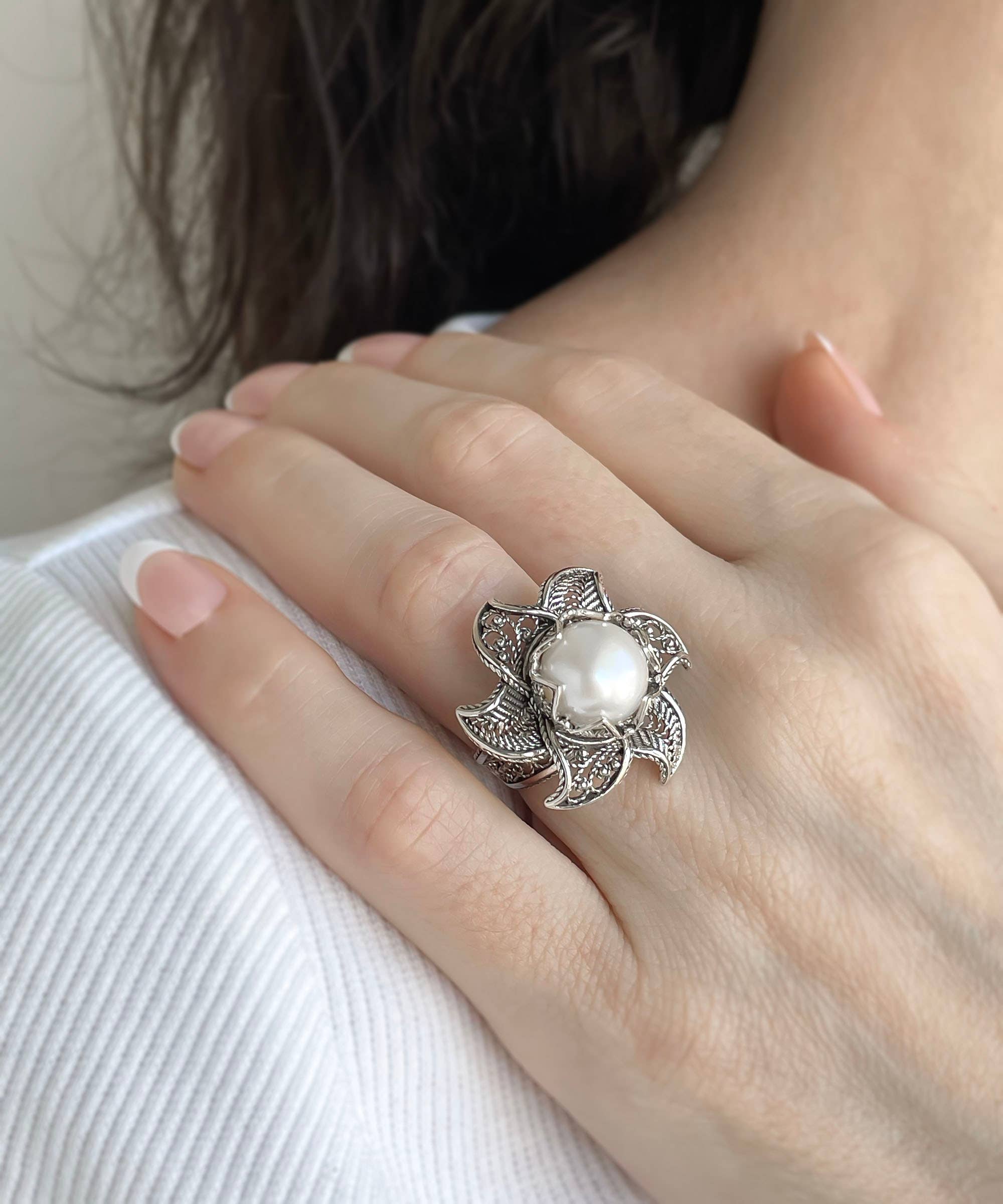 Art Lotus Flower Fresh Water Pearl Women Silver Ring: 8