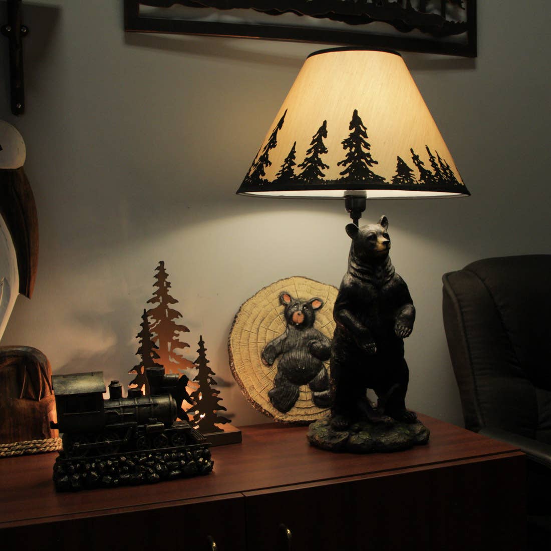 Standing Grizzly Bear Table Resin Lamp Forest Shade