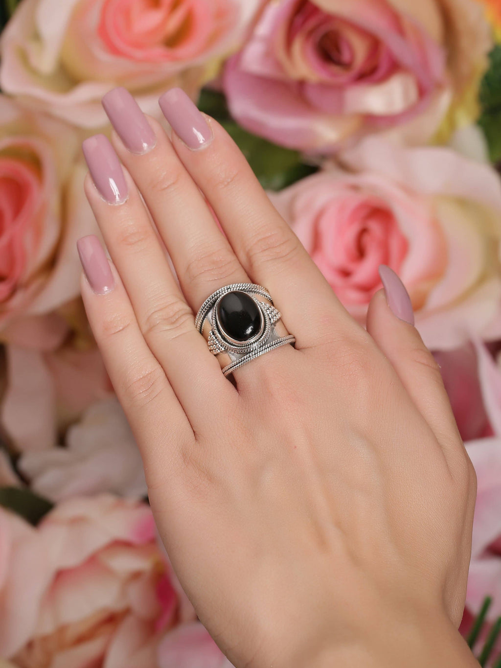 Black Onyx Solid 925 Sterling Silver Solitaire Ring: 8