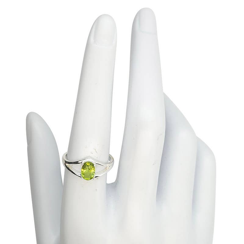 Open Faceted Oval Peridot Sterling Silver Ring: 5