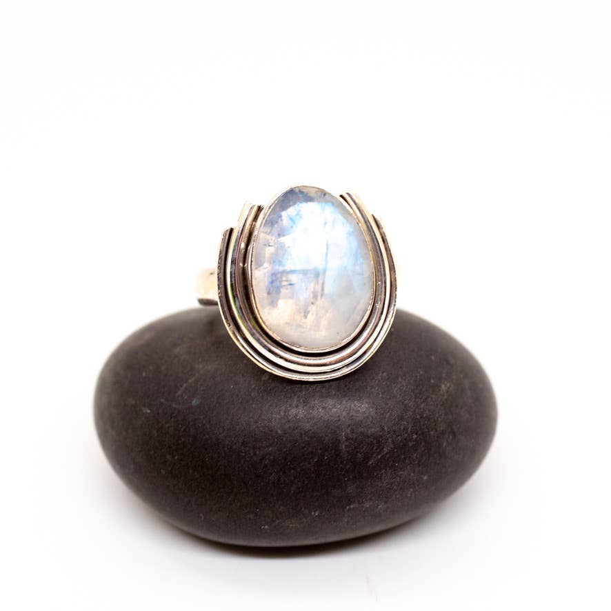 Sterling Silver Moonstone Horseshoe Ring: 9