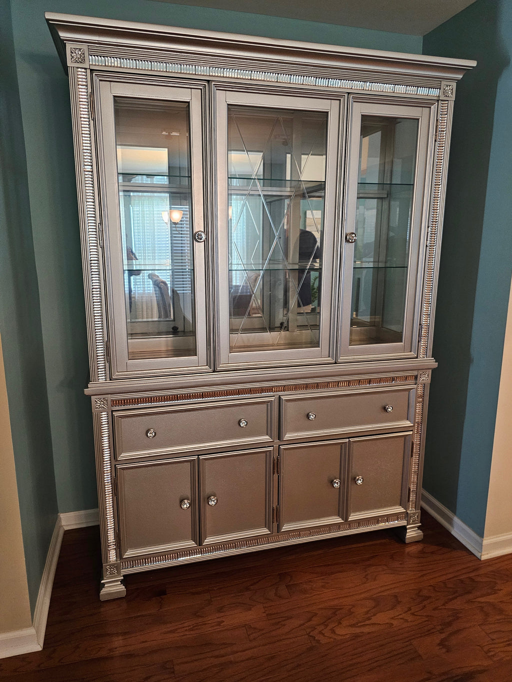 Homelegance Bevelle Silver Lighted China Cabinet – Mirrored Back, Glass Shelves